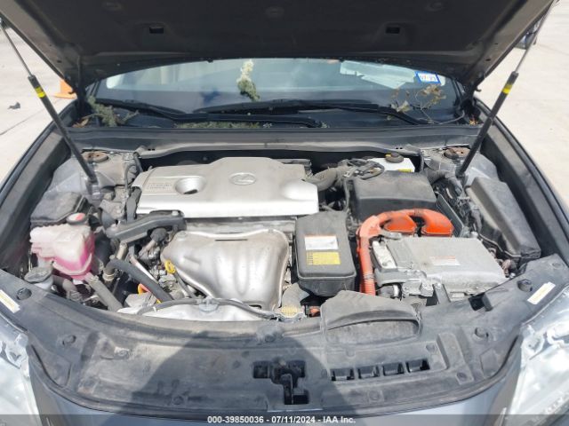 JTHBW1GG9F2094083 Lexus ES 300H