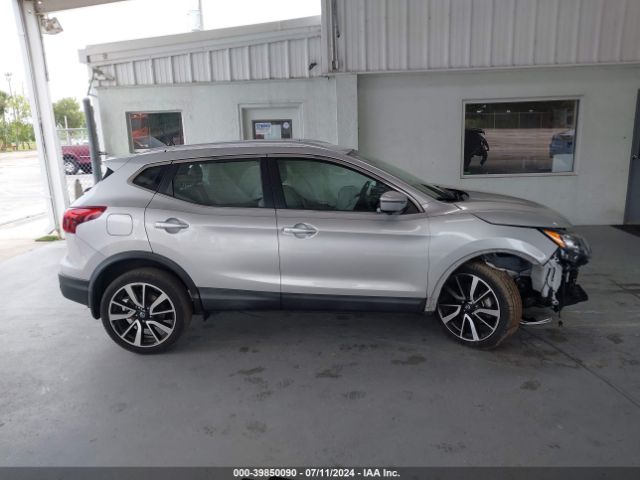 JN1BJ1CP0KW225106 Nissan Rogue Sport Sl