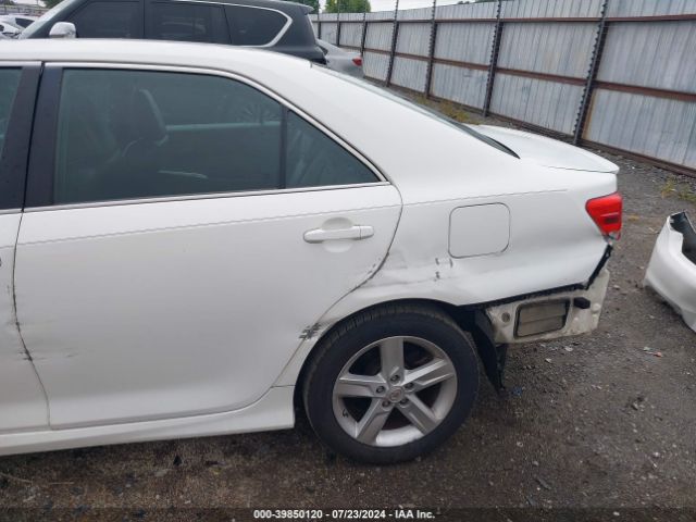 4T1BF1FK4EU754875 Toyota CAMRY SE