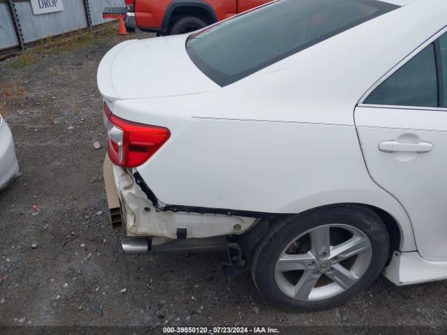 4T1BF1FK4EU754875 Toyota CAMRY SE
