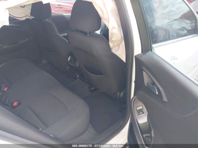 1G1ZD5ST2JF267339 Chevrolet MALIBU LT