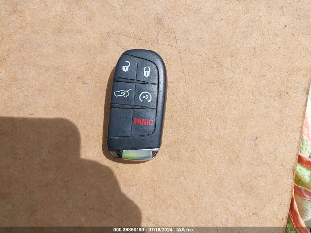 1C4RJEBG2HC915695 Jeep Grand Cherokee Limited 4x2