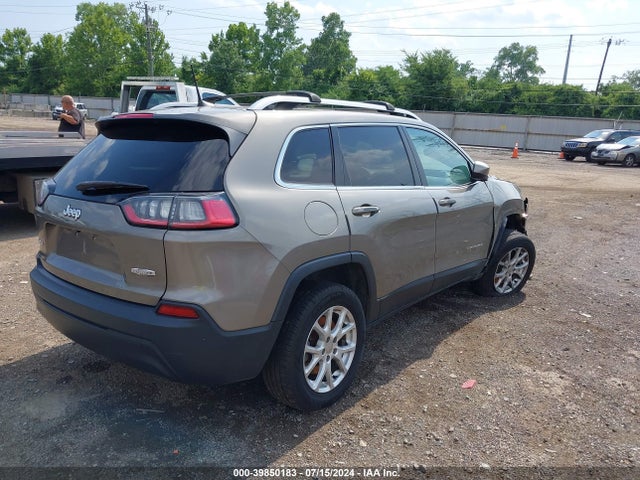1C4PJMCB4KD193751 Jeep Cherokee Latitude 4x4