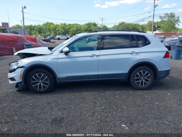 3VV2B7AX7KM008864 Volkswagen Tiguan 2.0t Se/2.0t Sel/2.0t Sel R-line/2.0t Sel R-line Black