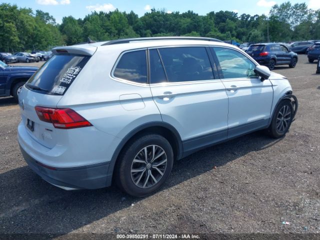 3VV2B7AX7KM008864 Volkswagen Tiguan 2.0t Se/2.0t Sel/2.0t Sel R-line/2.0t Sel R-line Black