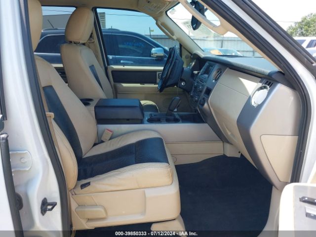 1FMJU1HT1GEF44318 Ford Expedition Xlt