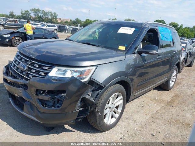 Ford EXPLORER XLT 2016 1FM5K7D85GGA16877 Image 2