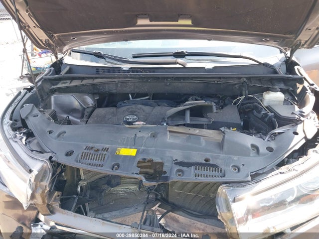 Toyota Highlander Limited Platinum 2019 5TDDZRFH2KS919376 Image 10