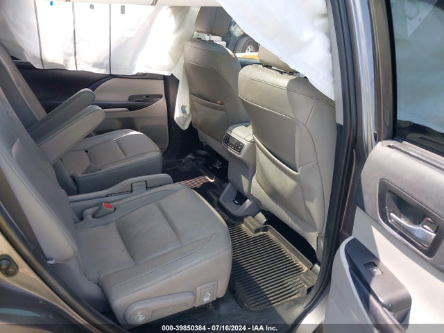 Toyota Highlander Limited Platinum 2019 5TDDZRFH2KS919376 Image 8