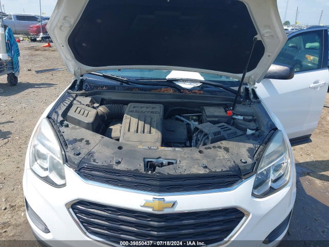 Chevrolet EQUINOX LS 2017 2GNALBEK8H1547204 Image 10