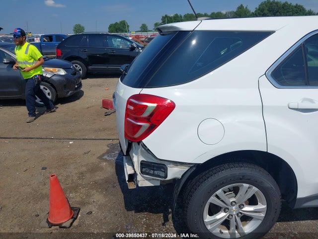 Chevrolet EQUINOX LS 2017 2GNALBEK8H1547204 Image 17