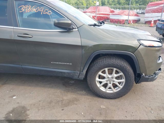 1C4PJMCB5FW552552 Jeep Cherokee Latitude