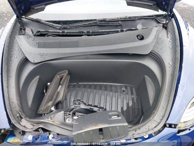 2023 TESLA MODEL 3 5YJ3E1EA5PF639315 Photo 9