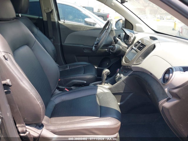 Chevrolet Sonic Ltz Auto 2016 1G1JE6SB6G4113812 Image 5