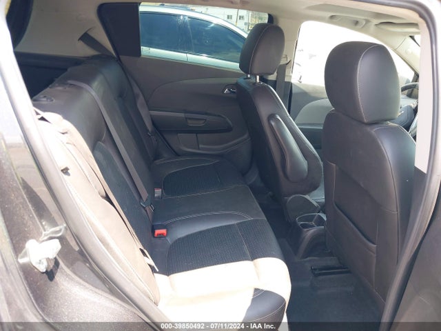 Chevrolet Sonic Ltz Auto 2016 1G1JE6SB6G4113812 Image 8