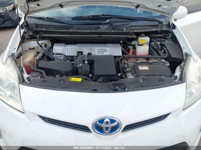 JTDKN3DU1E1741445 Toyota Prius Two