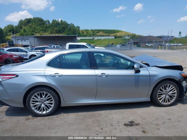 4T1B11HK0JU094131 Toyota CAMRY XLE