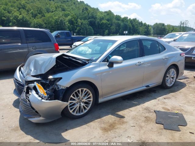 4T1B11HK0JU094131 Toyota CAMRY XLE