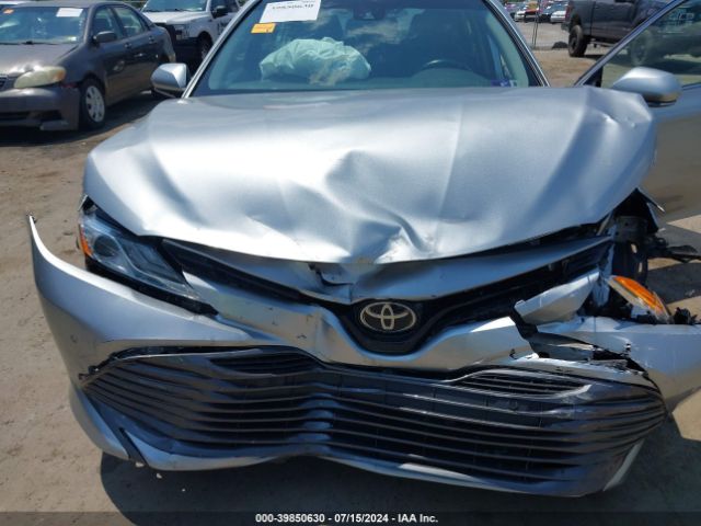 4T1B11HK0JU094131 Toyota CAMRY XLE