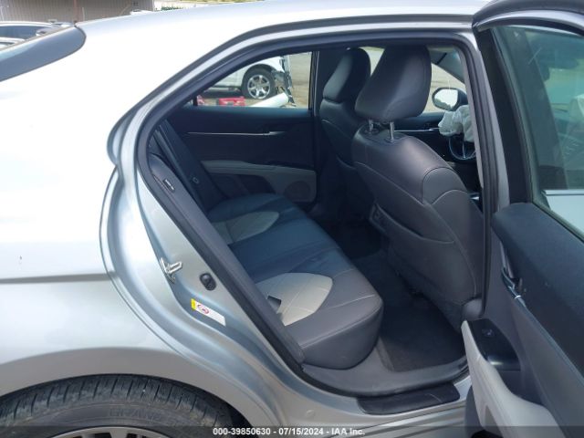 4T1B11HK0JU094131 Toyota CAMRY XLE