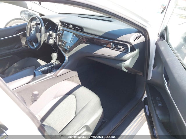 Toyota CAMRY LE 2020 4T1C11AK4LU947518 Image 5