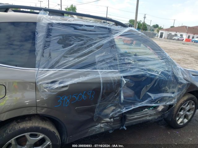 JF2SJAWC6HH589342 Subaru Forester 2.5i Touring