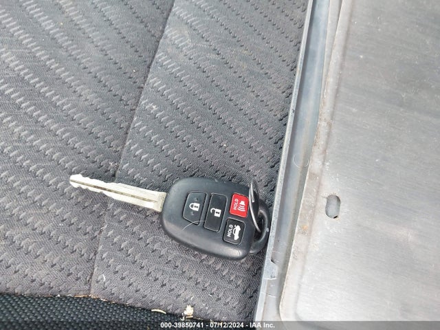 Toyota CAMRY LE 2016 4T1BF1FK7GU261274 Image 11
