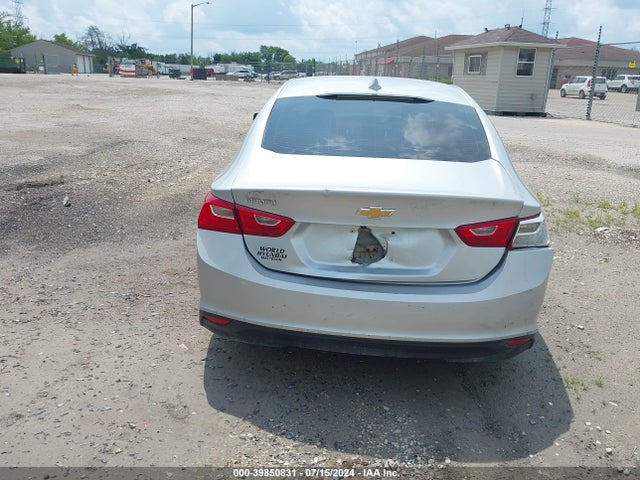 Chevrolet MALIBU LT 2018 1G1ZD5ST5JF245965 Image 16