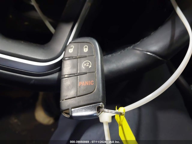 3C4NJDFB0NT135119 Jeep Compass Latitude Lux 4x4