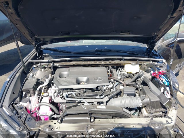 58ABA1C12RU040185 Lexus Es 300h F Sport Handling