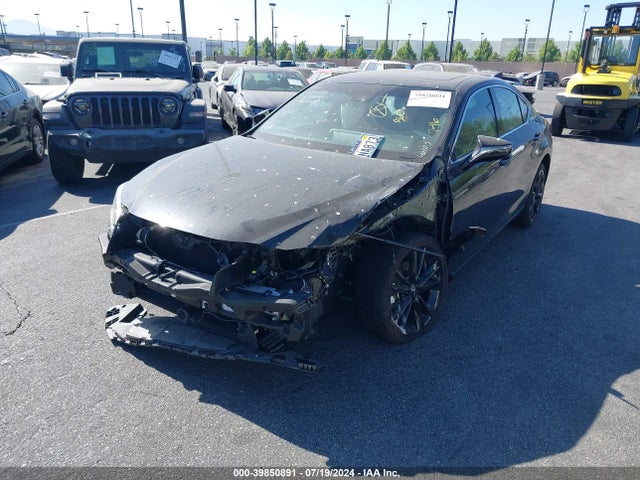 58ABA1C12RU040185 Lexus Es 300h F Sport Handling