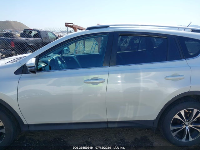 Toyota Rav4 Limited 2015 2T3DFREV9FW280479 Image 14
