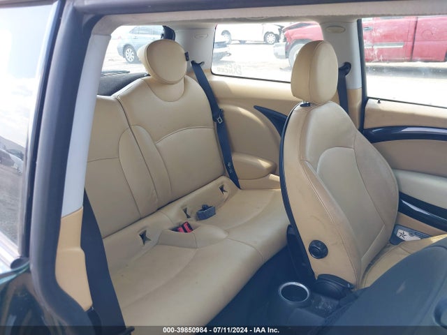 2007 MINI COOPER S WMWMF73517TT85736 Photo 7