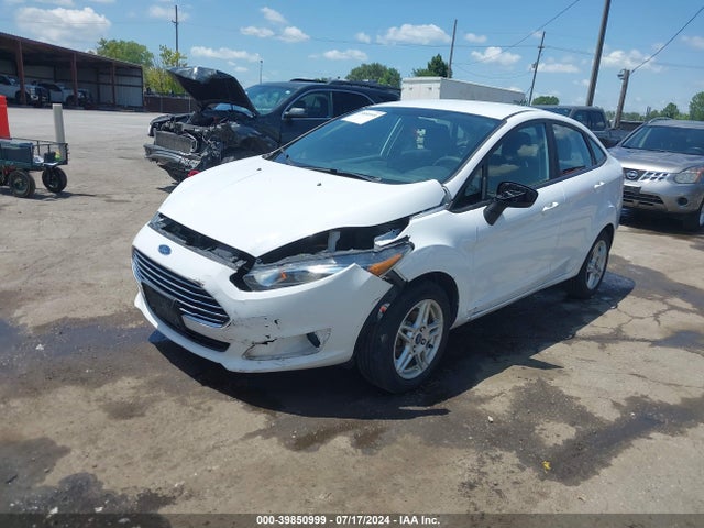 Ford FIESTA SE 2019 3FADP4BJ8KM152351 Image 2