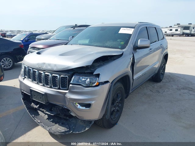 1C4RJEAG3HC784889 Jeep Grand Cherokee Laredo 4x2