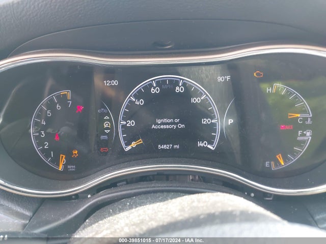 1C4RJEAG3HC784889 Jeep Grand Cherokee Laredo 4x2
