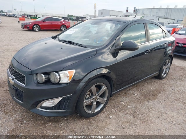 Chevrolet Sonic Rs Auto 2014 1G1JG5SB1E4217321 Image 2