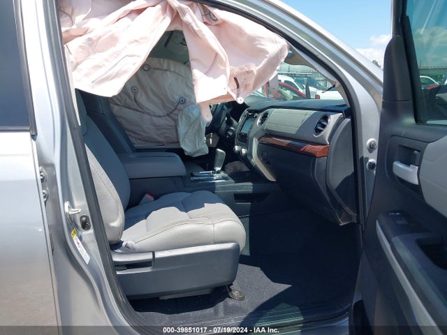 5TFFW5F16GX207788 Toyota Tundra Limited 5.7l V8