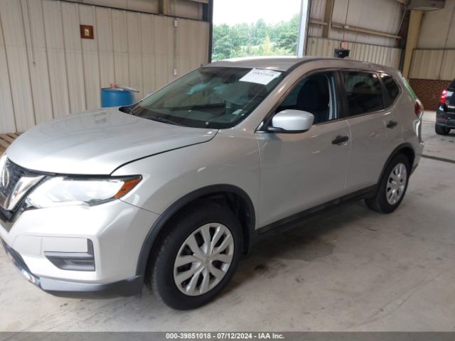 5N1AT2MT3JC713207 Nissan ROGUE S