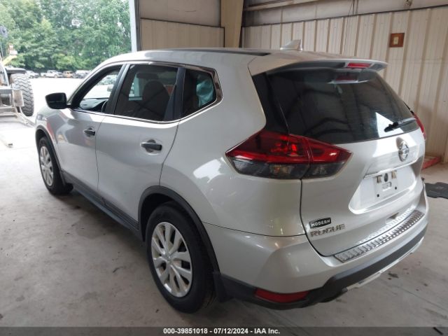 5N1AT2MT3JC713207 Nissan ROGUE S