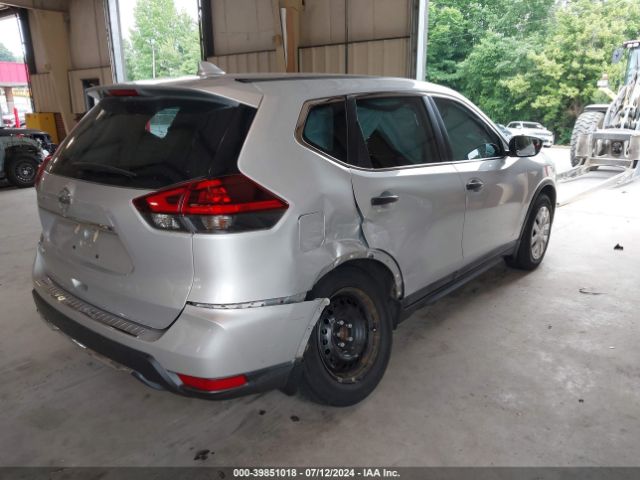 5N1AT2MT3JC713207 Nissan ROGUE S