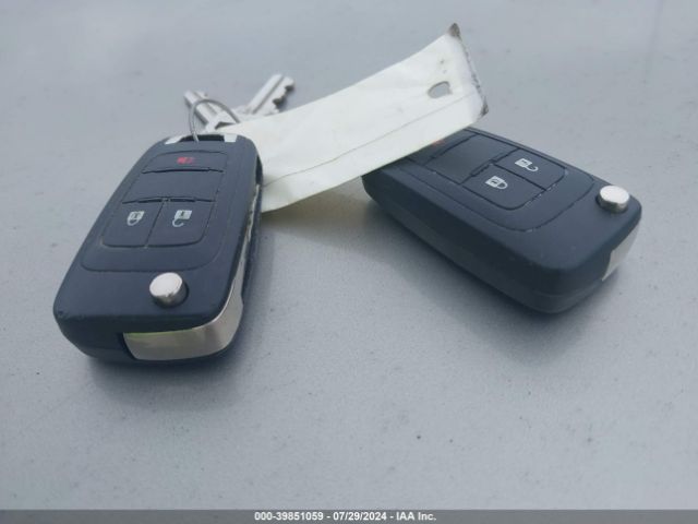3GNCJKSB0JL294273 Chevrolet TRAX LS