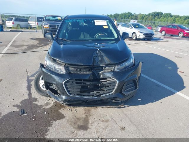 3GNCJKSB0JL294273 Chevrolet TRAX LS