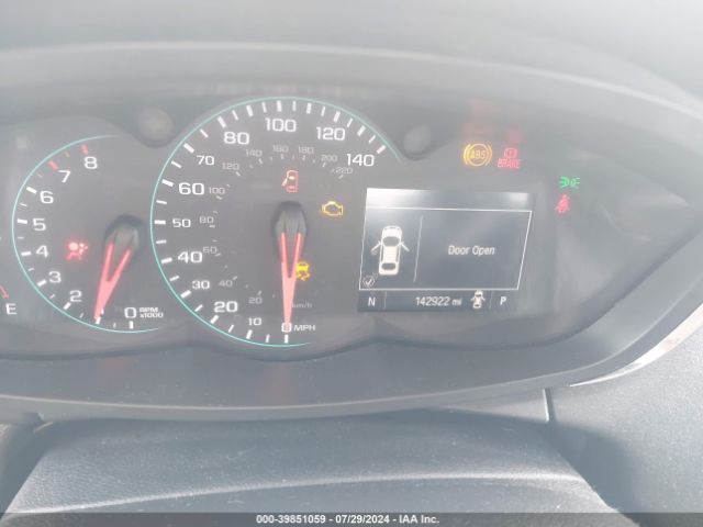 3GNCJKSB0JL294273 Chevrolet TRAX LS