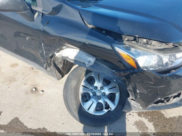 3GNCJKSB0JL294273 Chevrolet TRAX LS