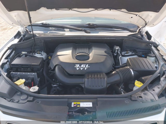 1C4RJFCG1EC211245 Jeep Grand Cherokee Overland
