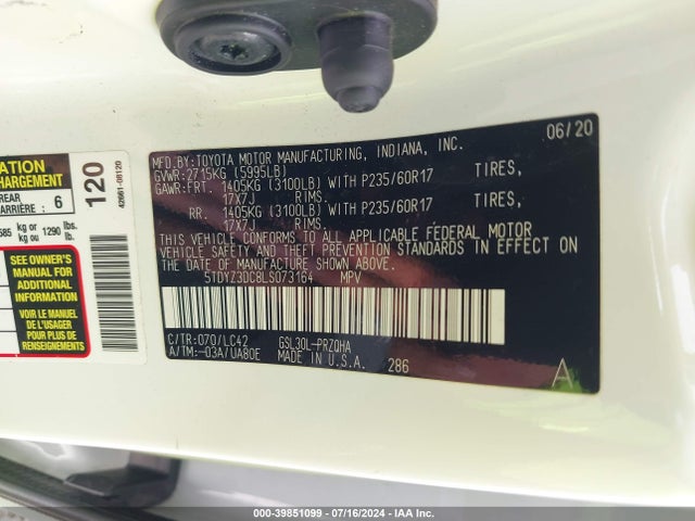 5TDYZ3DC8LS073164 Toyota SIENNA XLE