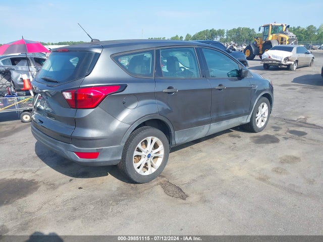 Ford ESCAPE S 2019 1FMCU0F72KUA29707 Image 4