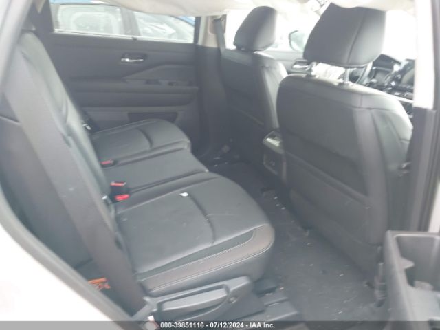 5N1DR3CC1NC270340 Nissan Pathfinder Sl 4wd