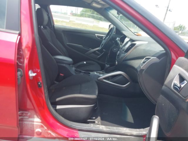 KMHTC6ADXHU315316 Hyundai Veloster
